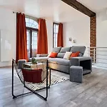 Apartment Loft Chaleureux Vue Directe Sur Le Beffroi - Centre-ville Secteur Tribunal - Nouveau Routeur Wifi *