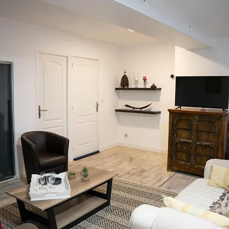 Appartement Loft Chaleureux Vue Directe Sur Le Beffroi - Centre-ville Secteur Tribunal - Nouveau Routeur Wifi *