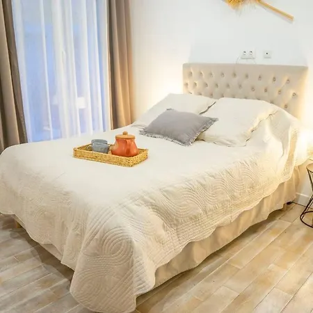 Loft Chaleureux Vue Directe Sur Le Beffroi - Centre-ville Secteur Tribunal - Nouveau Routeur Wifi Appartement *